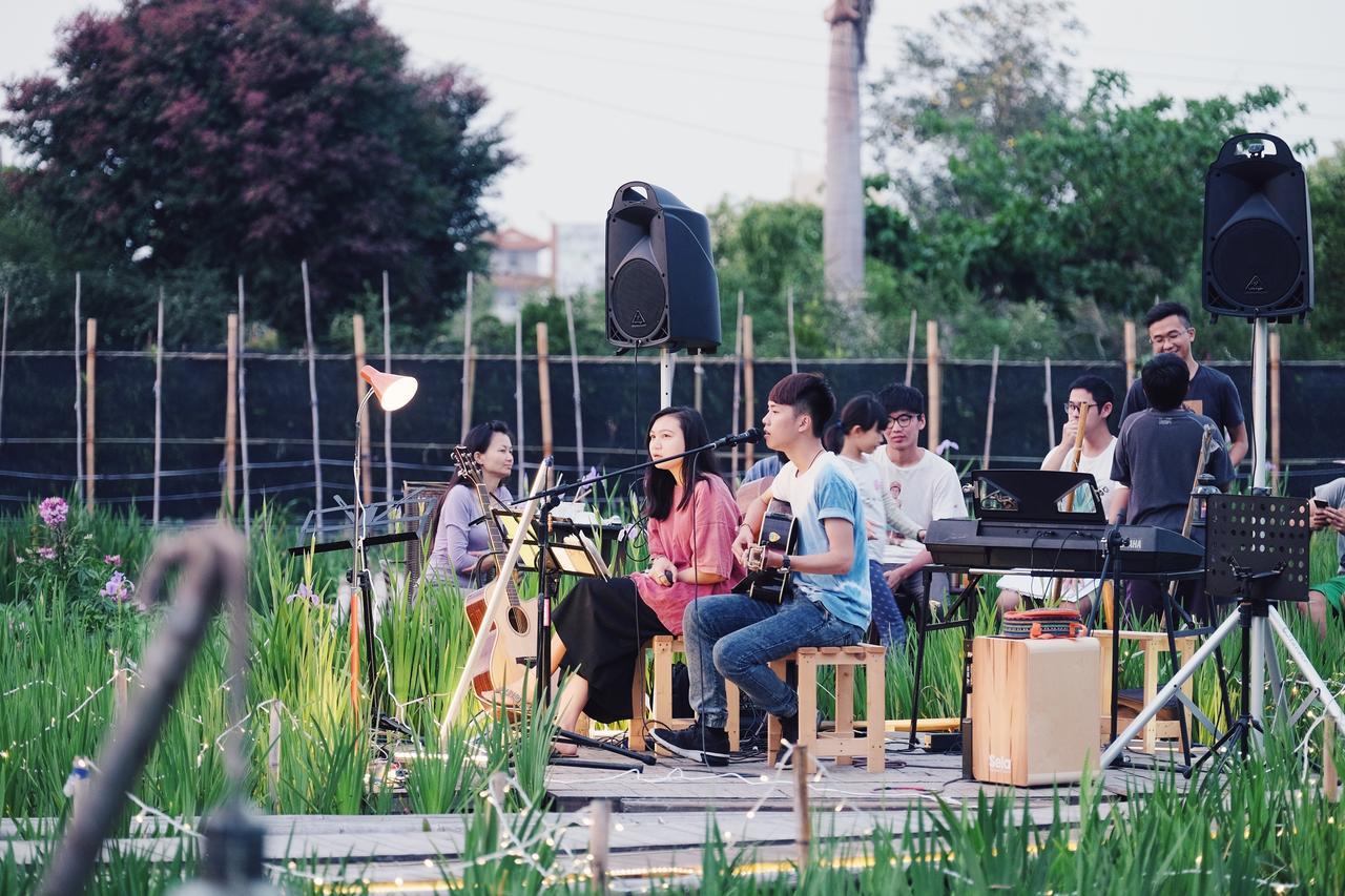 Soothing Stay Backpackers Inn Tianwei エクステリア 写真