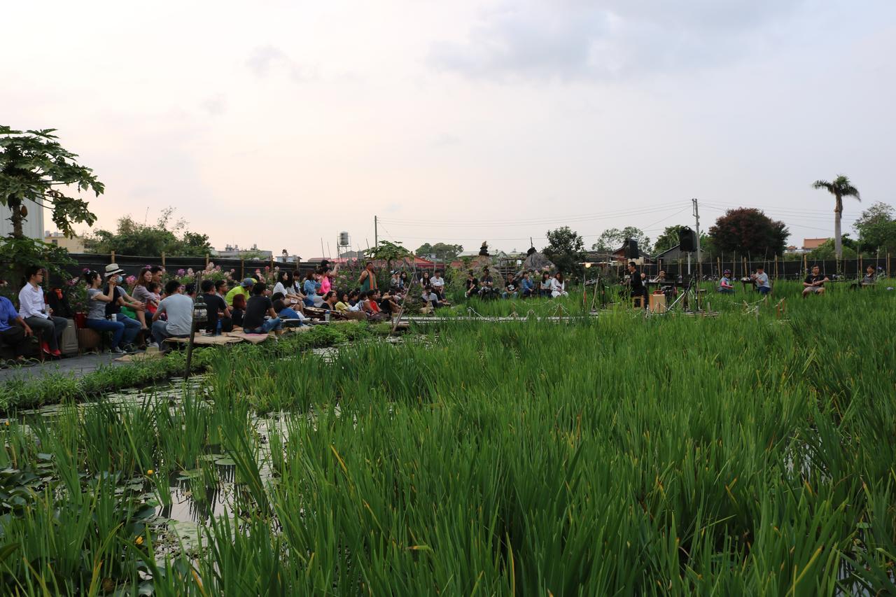 Soothing Stay Backpackers Inn Tianwei エクステリア 写真